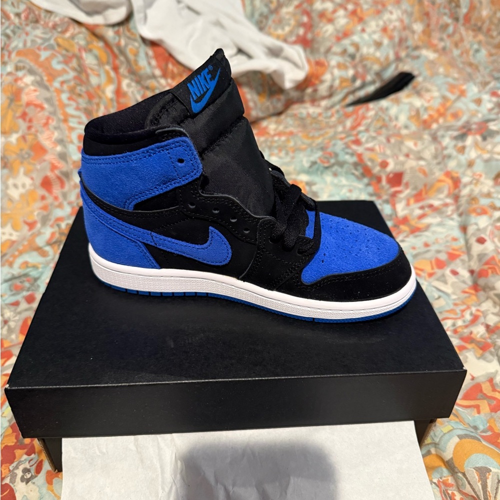 Nike Air Jordan 1 Mid - Black & Blue Suede